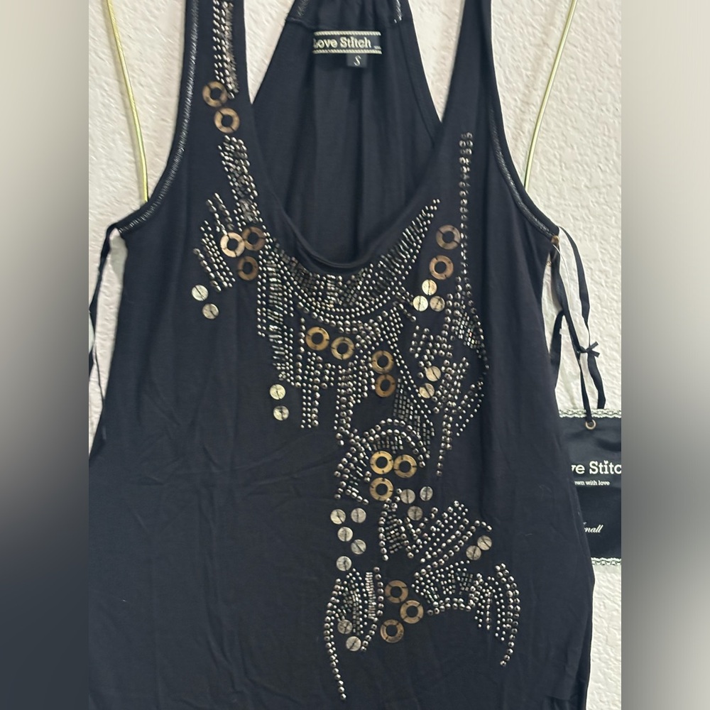 LOVE STITCH - Picture 2 of 10